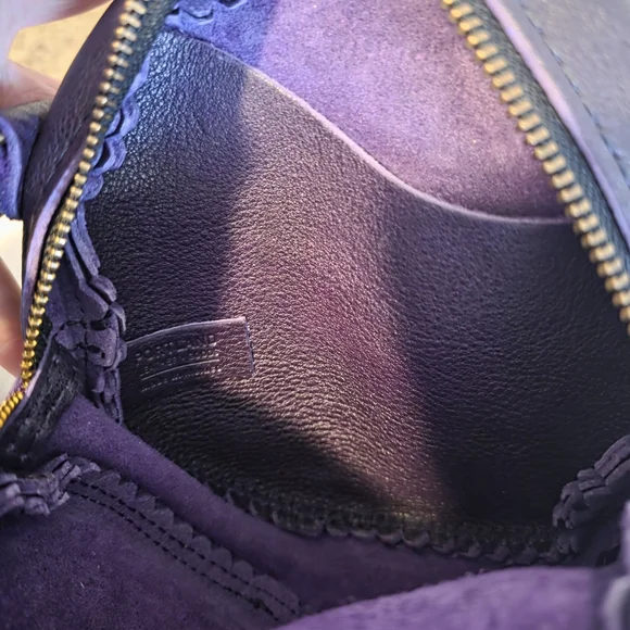 Portland Leather Goods Small EMPIRE Round Crossbody Bag QUICK SHIPPING! - Picture 2 of 7